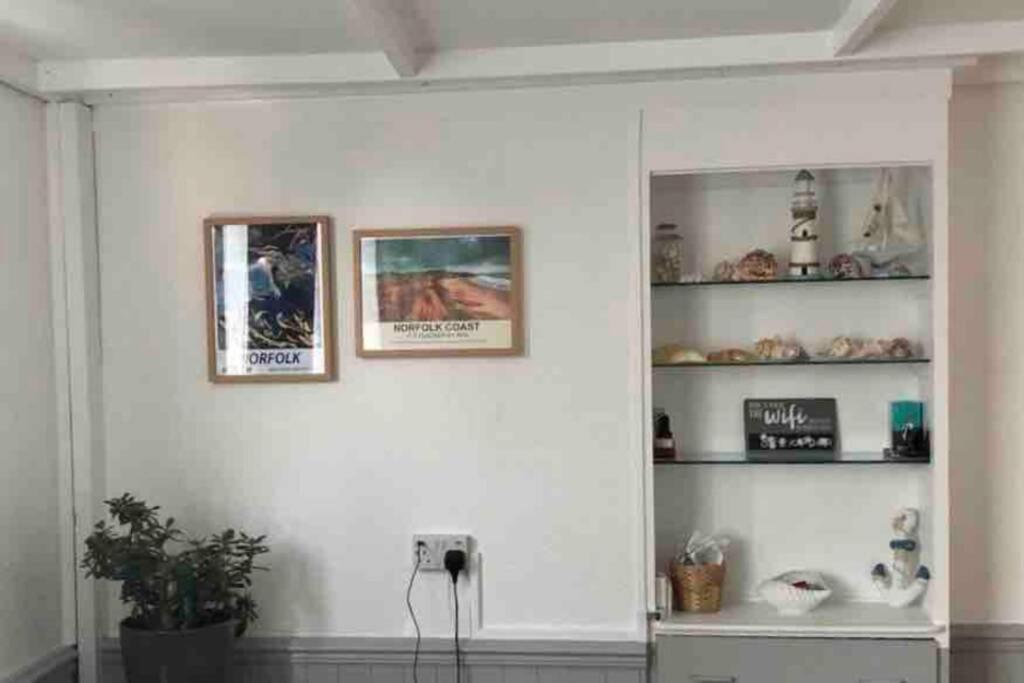 Dog Friendly Cottage 2 Mins To Beach With Hot Tub And Zappi Ev Lessingham 외부 사진